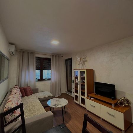 Apartman Basic Doboj Exterior foto
