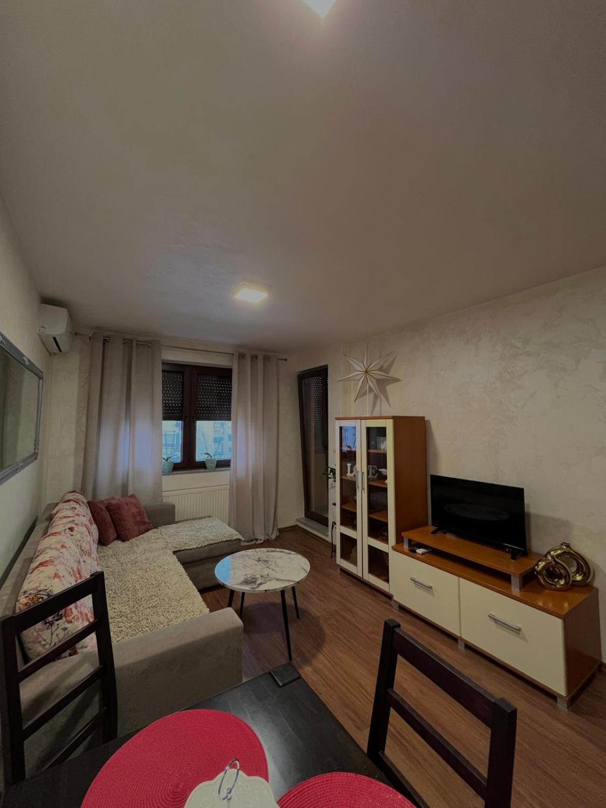 Apartman Basic Doboj Exterior foto